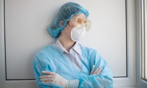 Sağlık Çalışanlarına Genelge İle İstifa Yasağı Getirilebilir Mi?