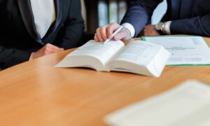 Yabancı Uyruklu Kişilere Mirasçılık Belgesi Verilmemesi